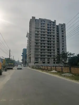 Bashundhara N Block 06 Katha South/Lake Facing Plot for Sale