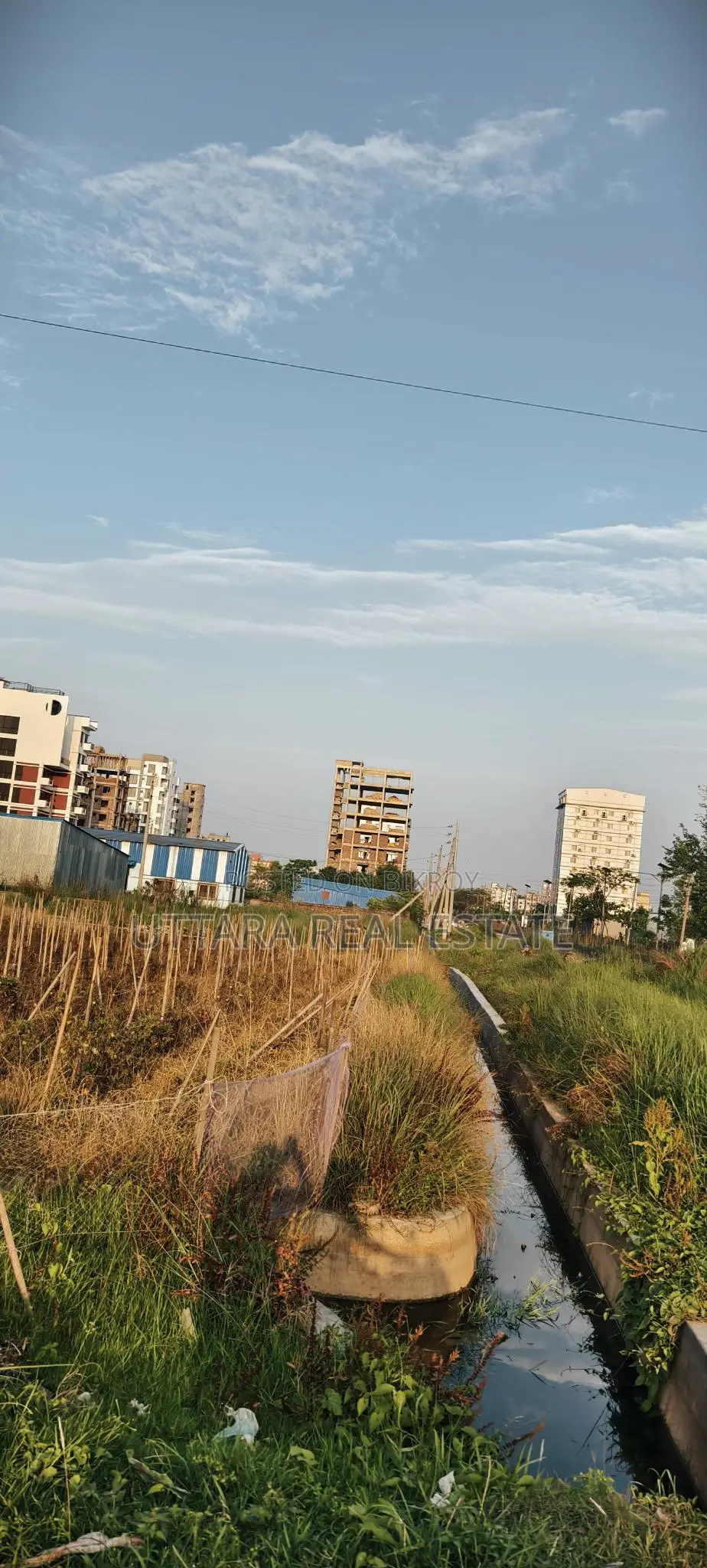 উত্তরা ১৬ নং সেক্টরে ৫ কাঠার প্লট বিক্রি হবে ৩৪ ফিট রোডে দক্ষিণ মুখী