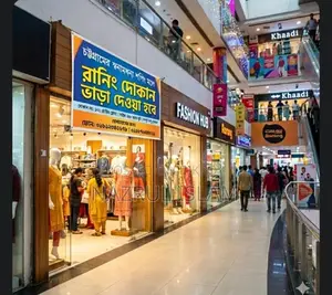 Running shop for rent including goods and decoration.