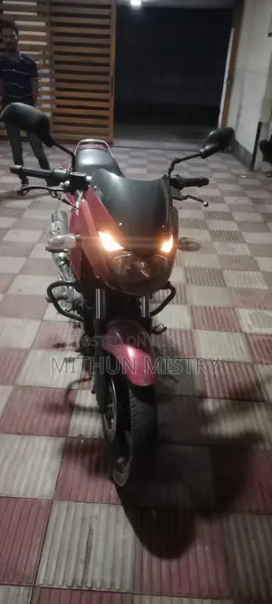 Bajaj Pulsar 150 2010