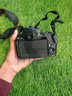 Canon 200d Mark II