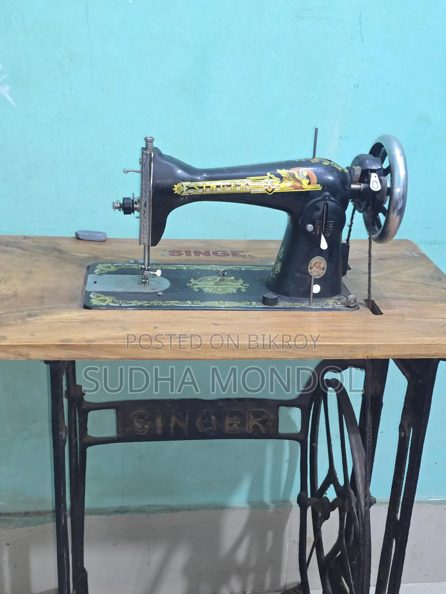 Singer Sewing Machine