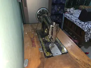 Singer Sewing Machine