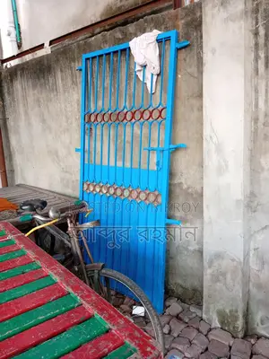 এই মেইন গেটটি বিক্রি করে দেব