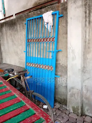 Selling this main gate