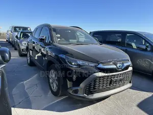Toyota Corolla Cross S Pkg Panaromic 2023
