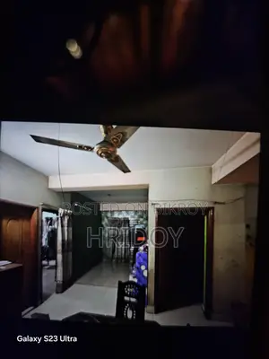 2500 sq ft flat for sale
