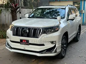 Toyota Land Cruiser 2021 Pearl