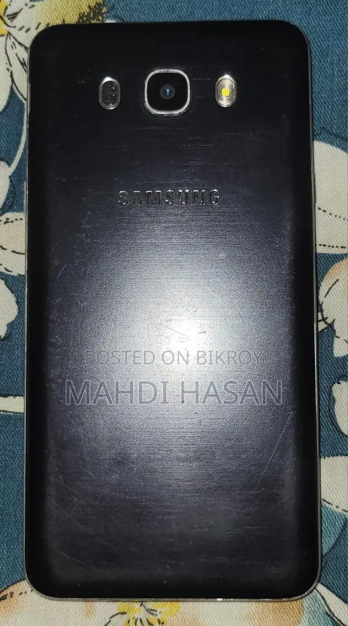 Samsung Galaxy J7 (Used)