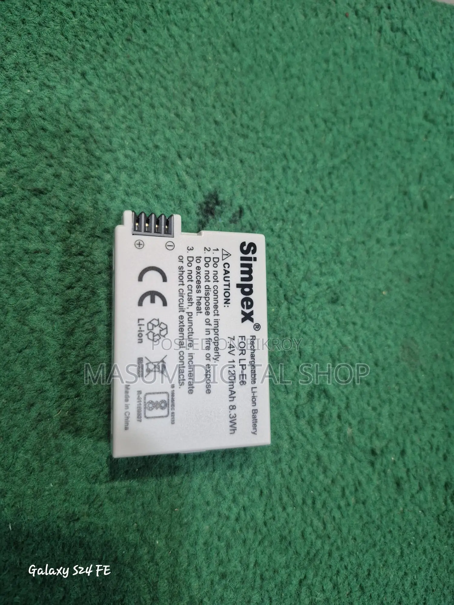 Simpex Lp E8 battery 700,650,550,600d all camera model
