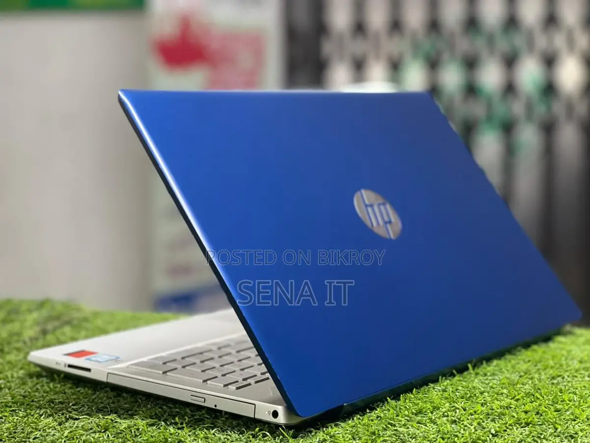 HP 15-cu1xxx i5 8th gen 8/256gb ssd