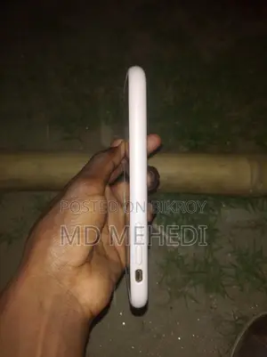 Apple iPhone X (Used)