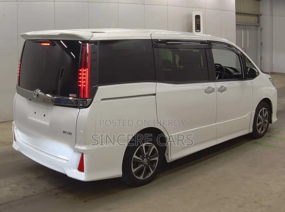 Toyota Noah SI WXB 3 NON HYB 2021