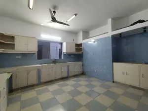 Duplex 4-Bedroom Apartment for Rent in Baridhara Diplomatic Zone