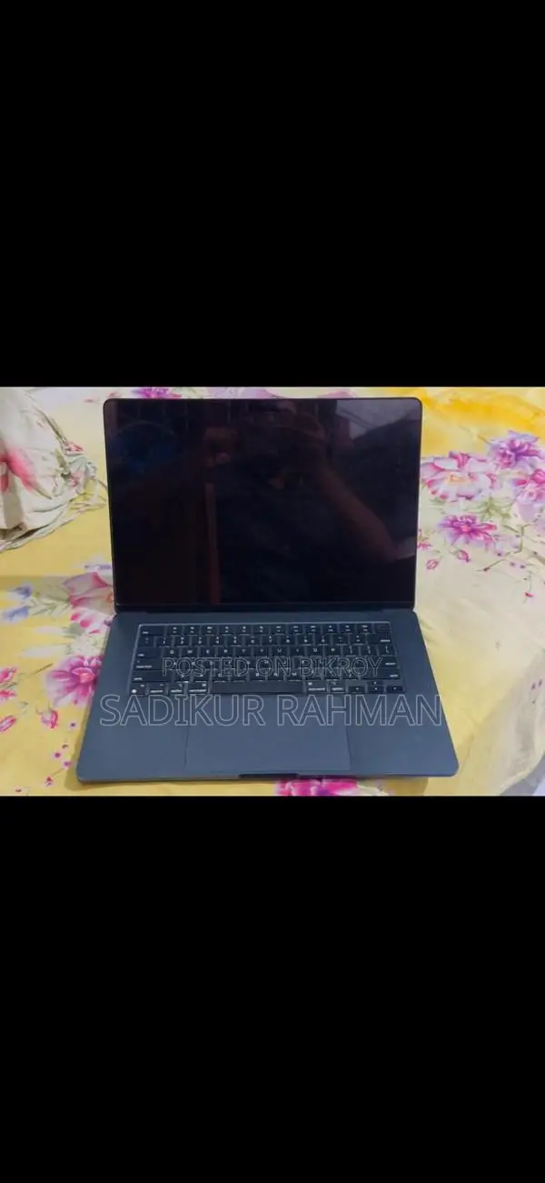 Macbook Air M2, 15 inch Base Variant