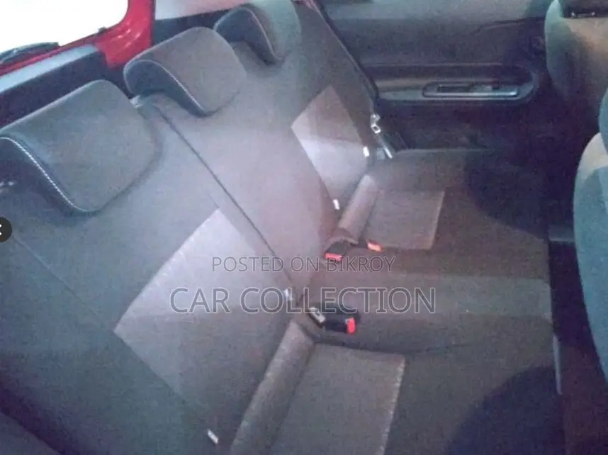Toyota Sienta 2021