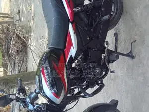 Bajaj Discover 125 / 2025
