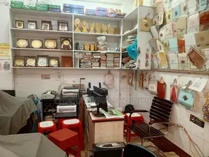 পারটেক্স বোর্ডের অল ব্যাক দুইটা টেবিল একটা চেয়ার বিক্রি হবে