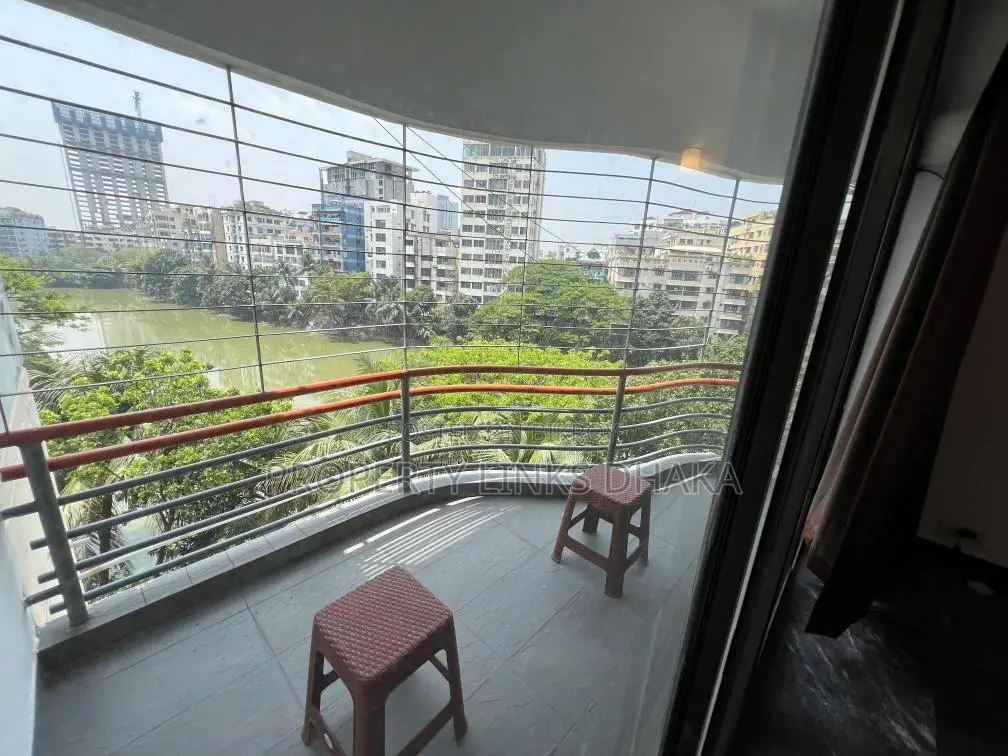 Full furnished apartment for rent in Gulshan