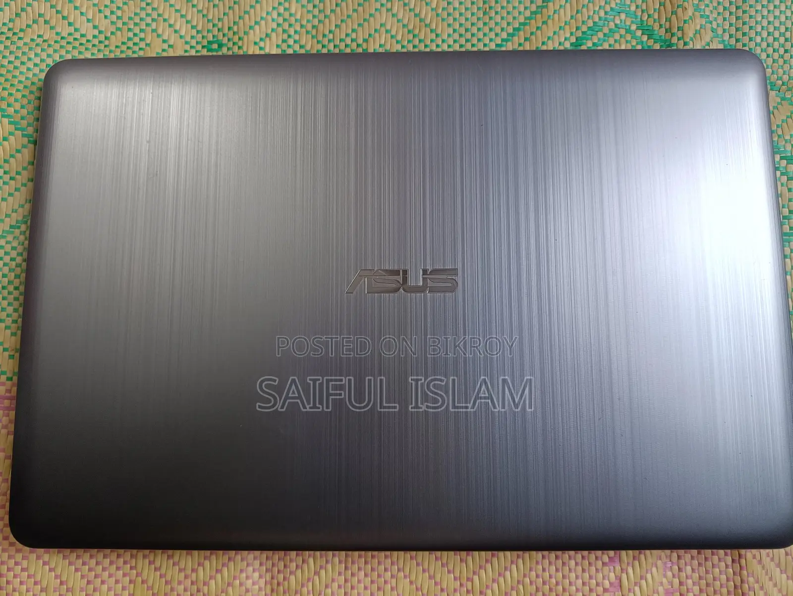 Laptop Asus VivoBook X540SA 4GB Intel Core I5 HDD 1T