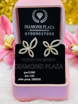 Diamond Earring
