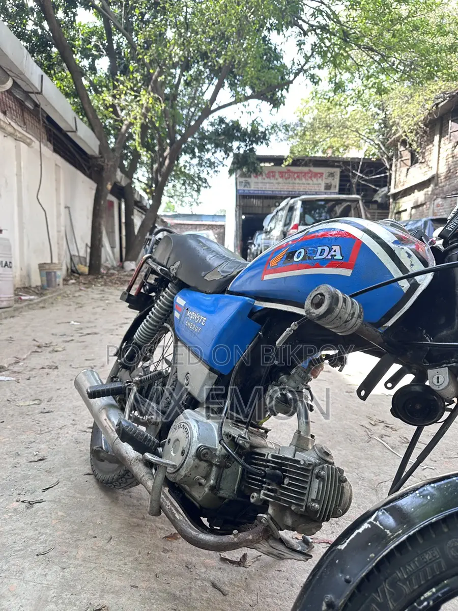 Honda CD80 . 2005