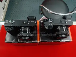 Sony A6400 &16-50mm OSS lens