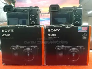 Sony A6400 &16-50mm OSS lens