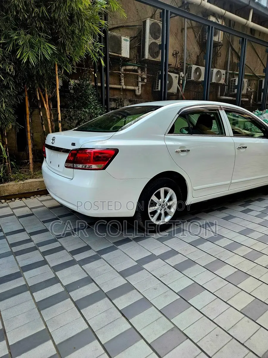 Toyota Premio F-EX 2021 4.5