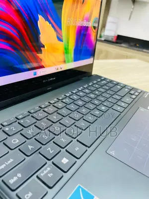Asus ZenBook OLED | Intel i5-11 Generation | 512GB SSD | 13.3" Display