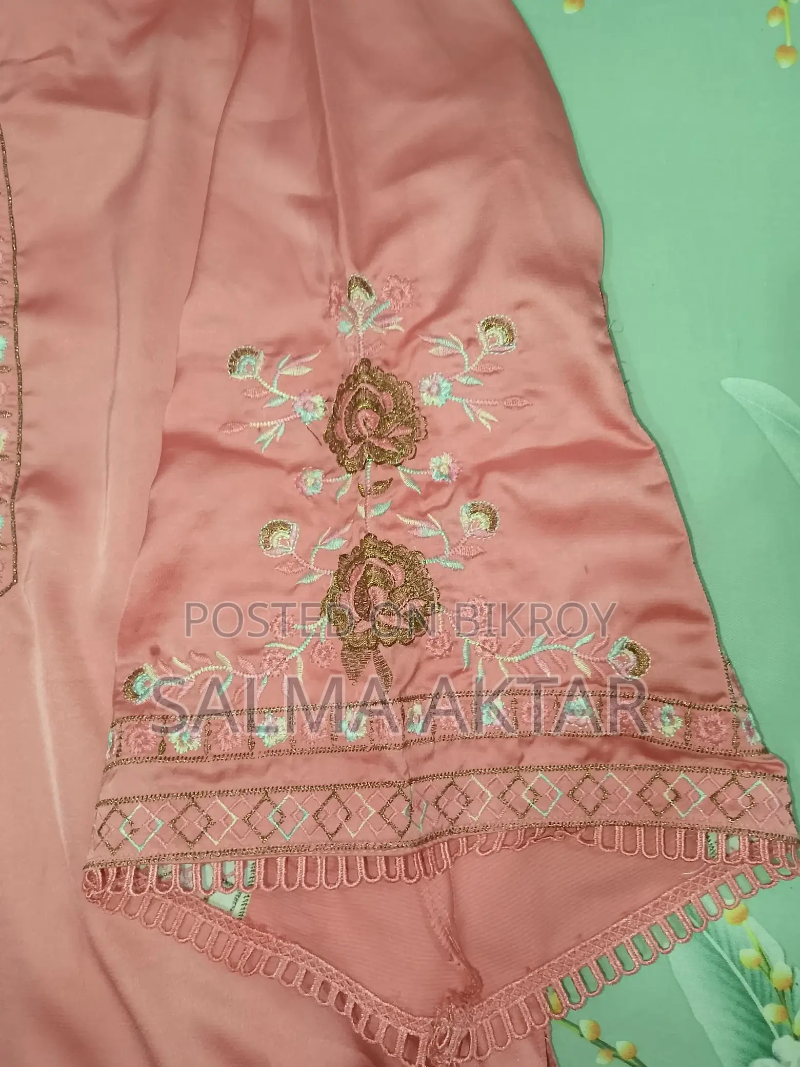সিল্ক ফারসি সালওয়ার স্যুট