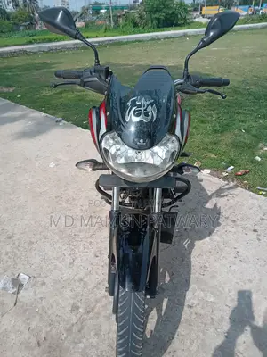 Bajaj Discover 125 - 2023