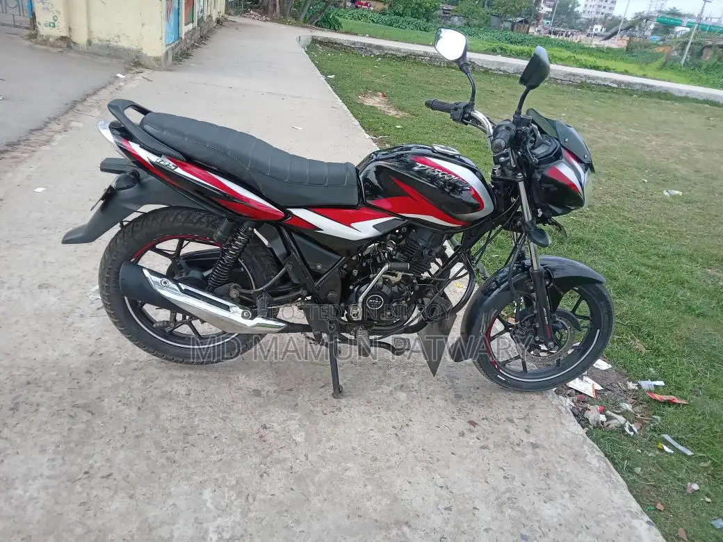 Bajaj Discover 125 - 2023