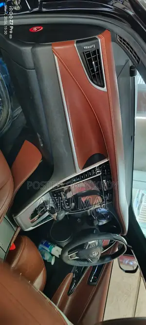 Toyota Harrier 2017