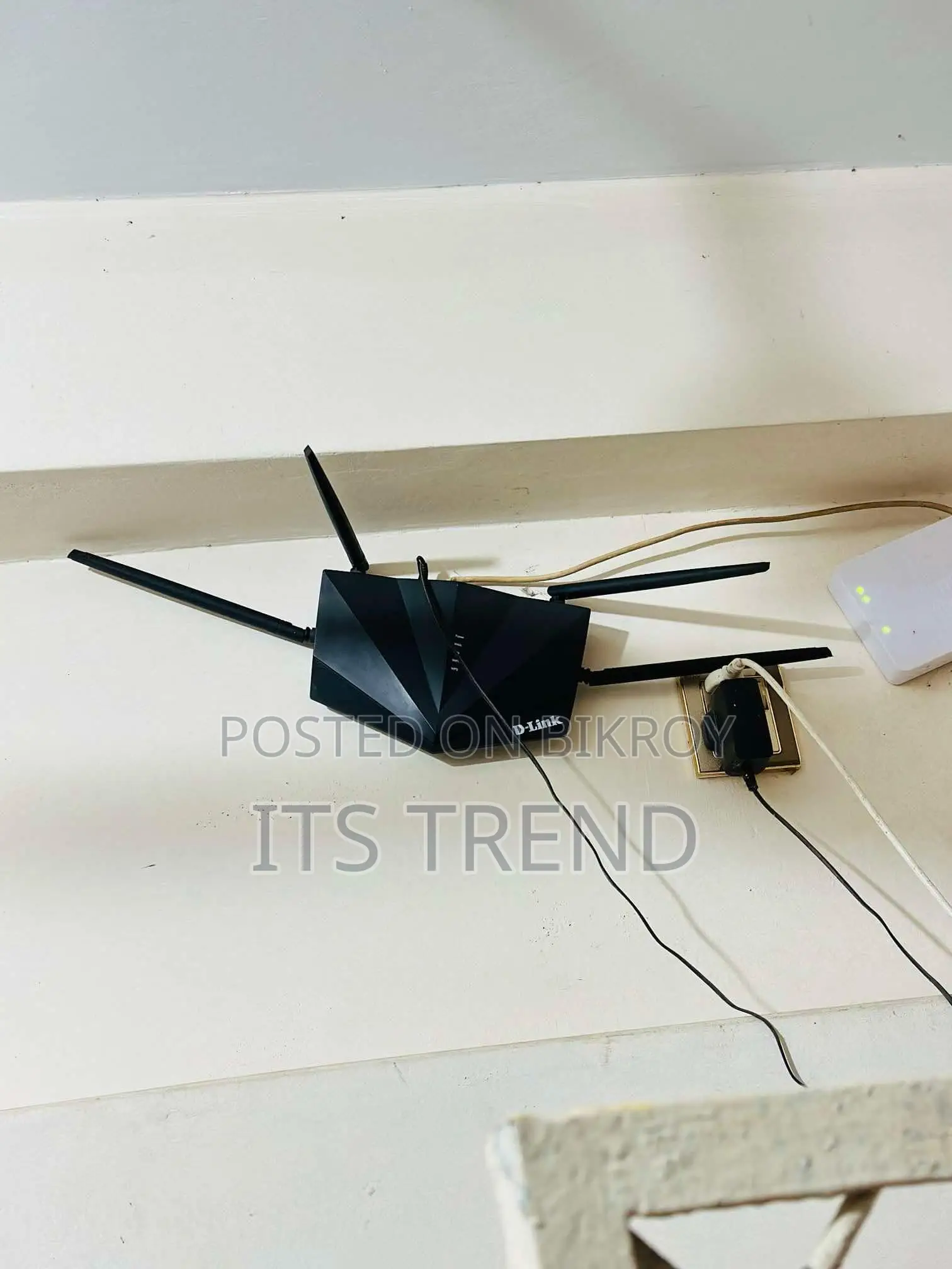 Dink 4 Antenna Router for Sale