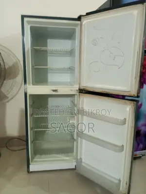 ফ্রিজ