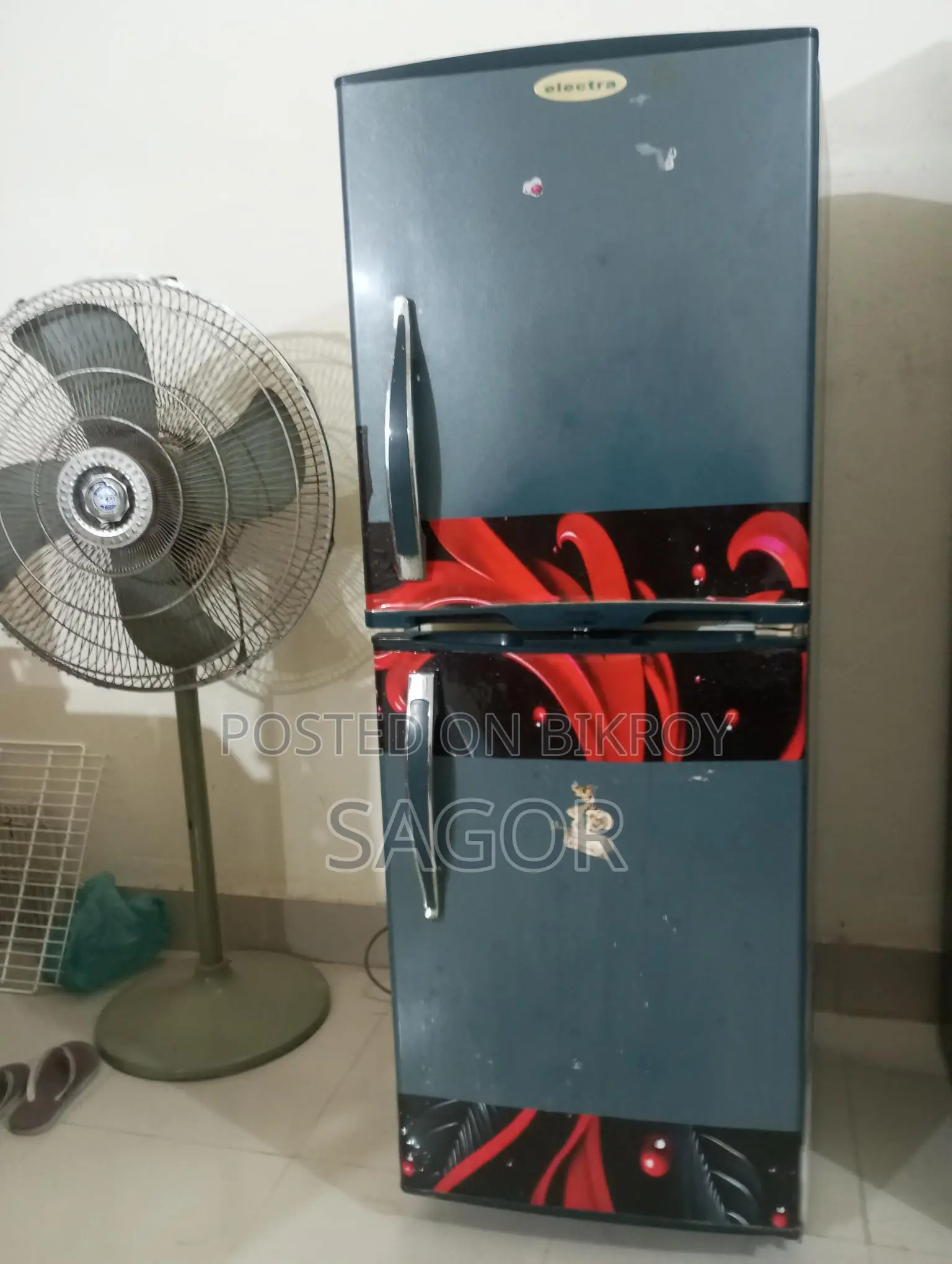 ফ্রিজ