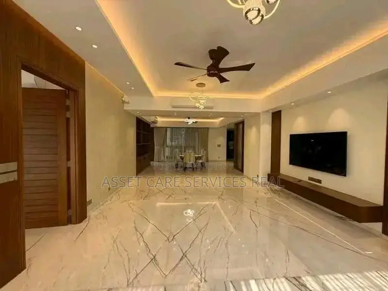 Luxury Fully Furnished Apartment with Gym & Pool in Gulshan-2