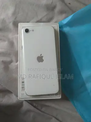 Apple iPhone SE . (Used)