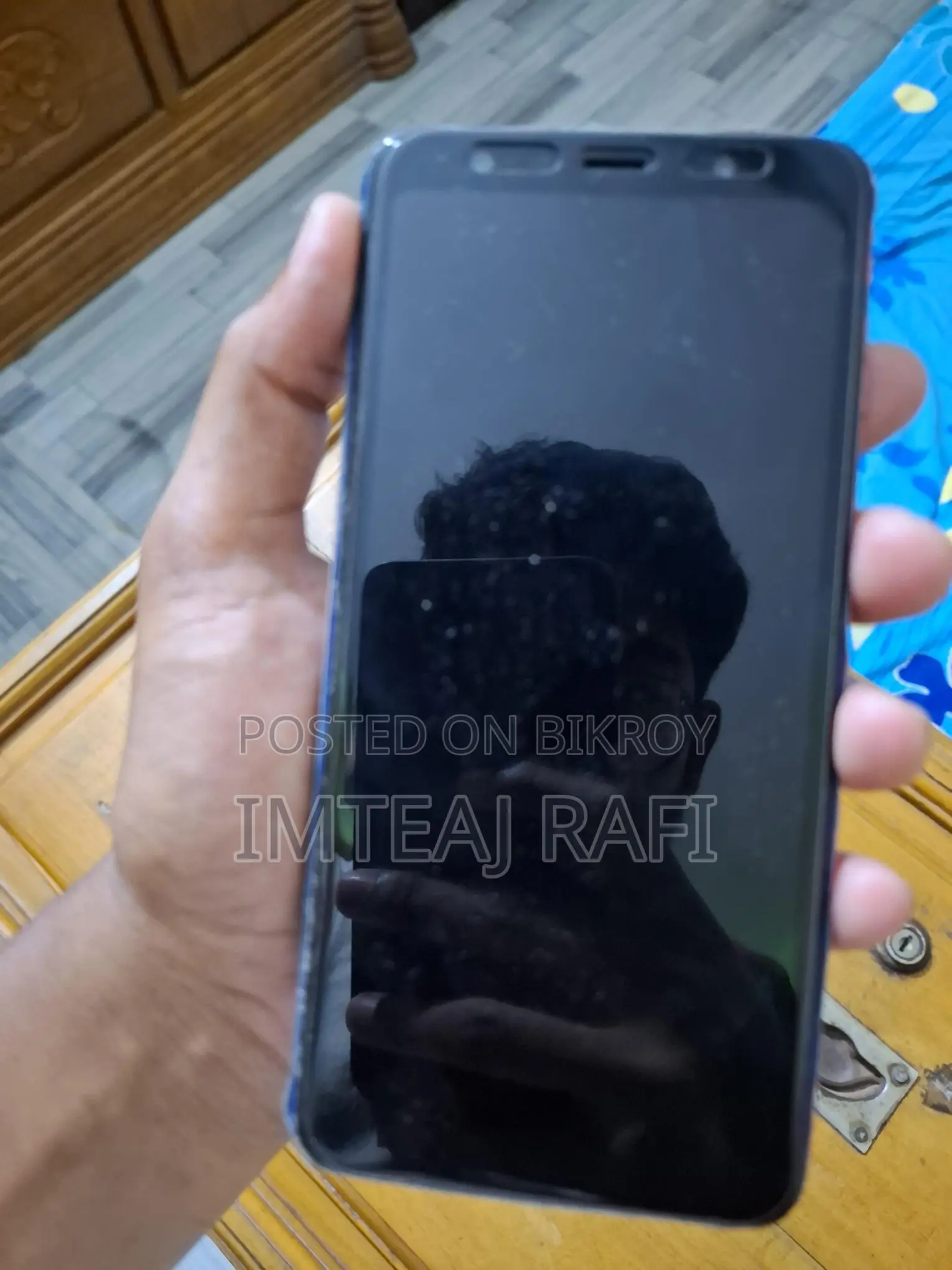 Samsung Galaxy A7 . (Used)