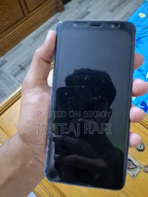 Samsung Galaxy A7 . (Used)