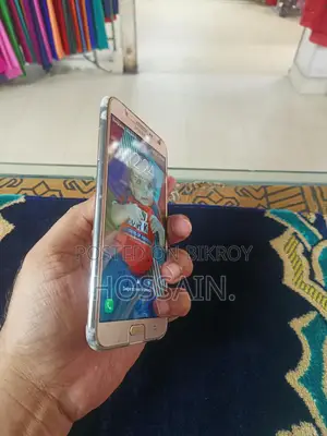 Samsung Galaxy J7 (Used)