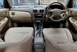 Nissan Sunny Ex Saloon 2011