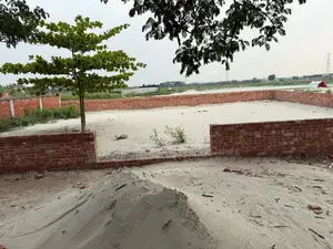 ঢাকা নিকটে এক খন্ড প্লটের মালিক হতে চান,আসেন মুক্তধারা সিটিতে