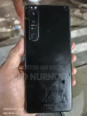 Sony Xperia 5 Mark 3 . (Used)