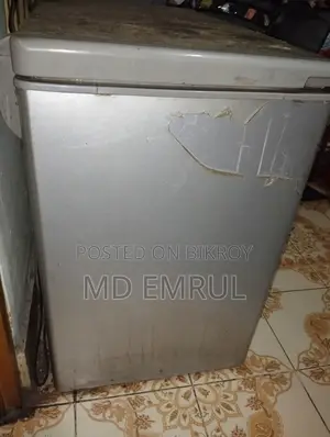 Deep freezer in excellent condition.