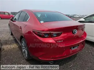 Mazda 3 15S Touring 2020