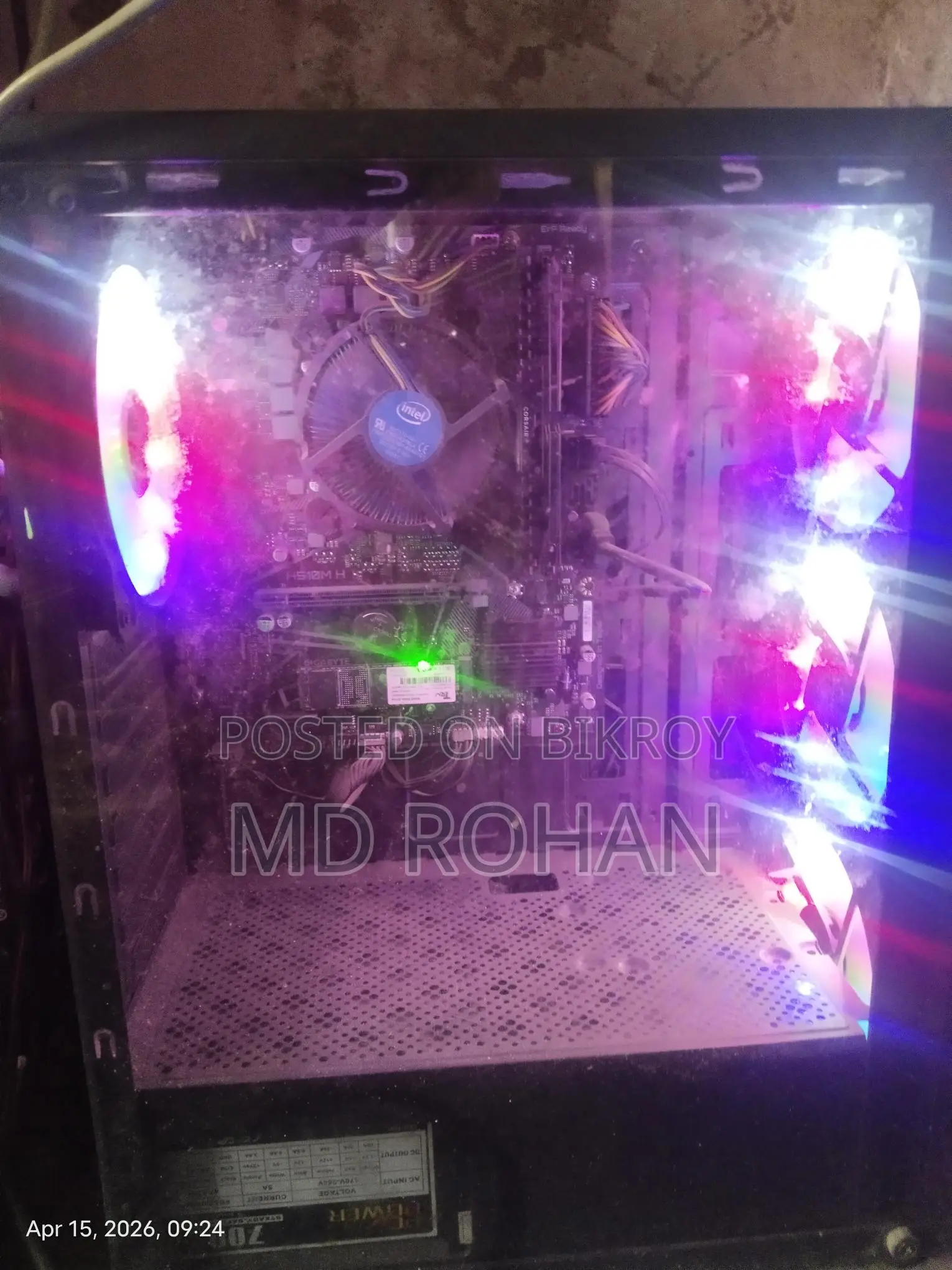 Desktop computer
