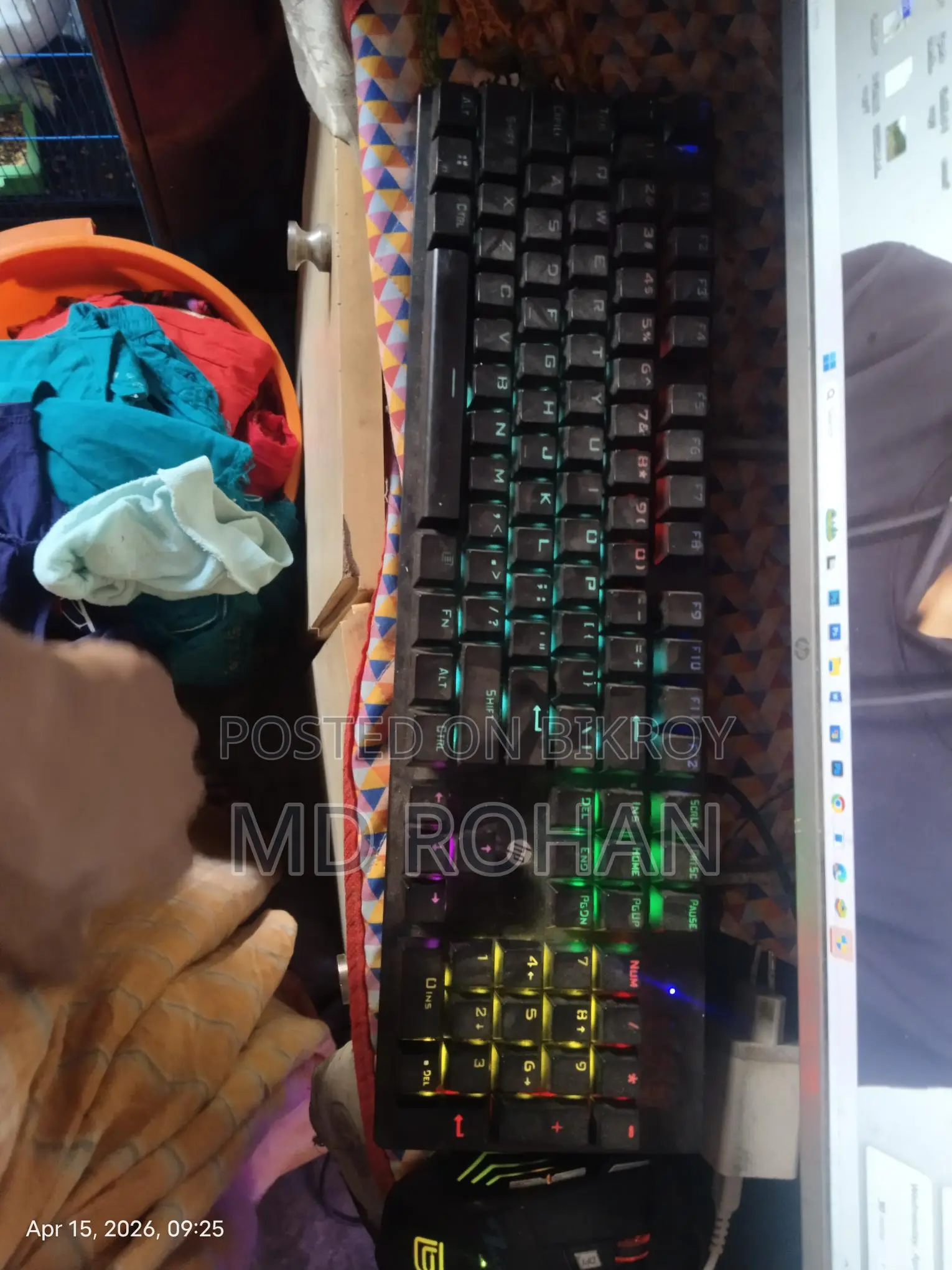 Desktop computer
