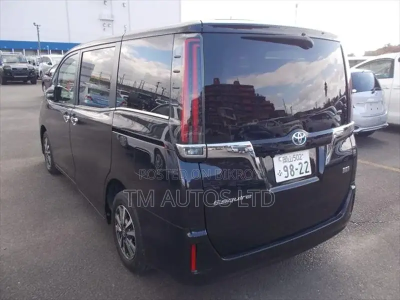 Toyota Esquire GI PKG 4.0 PURPLE 2020